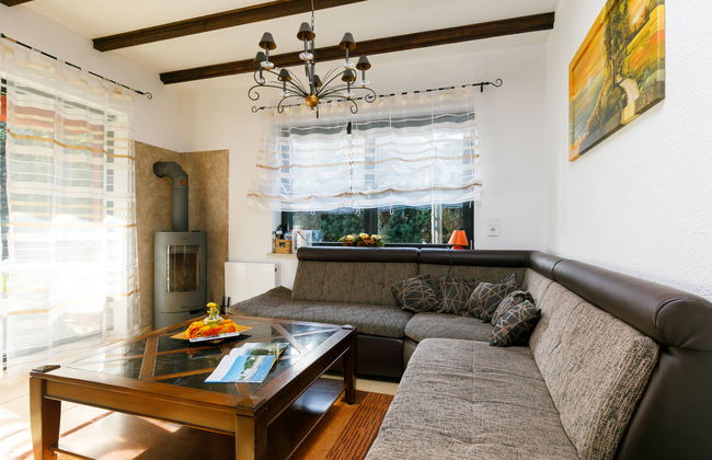 Casa de 6 quartos em Krummin com jardim e terraço - Foto 8