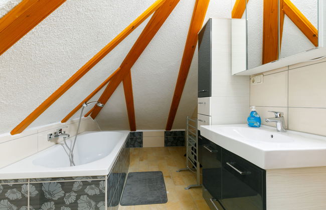 Casa de 6 quartos em Krummin com jardim e terraço - Foto 25