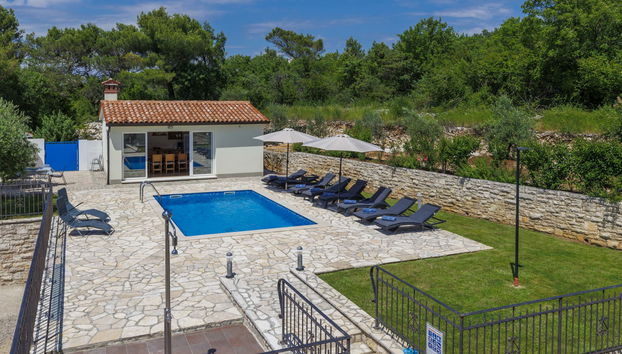 Haus mit 5 Schlafzimmern in Raša mit privater pool und terrasse - Foto 4