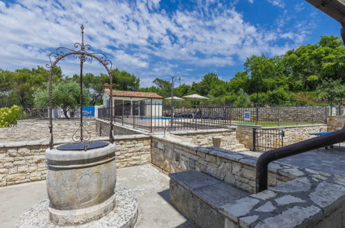 Foto 50 - Casa con 4 camere da letto a Raša con piscina privata e vista mare