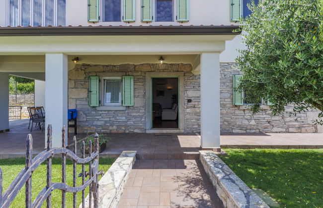 Casa de 5 quartos em Raša com piscina privada e terraço - Foto 11