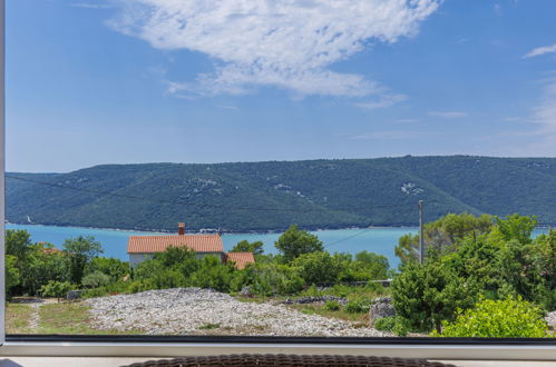 Foto 39 - Casa de 4 habitaciones en Raša con piscina privada y vistas al mar