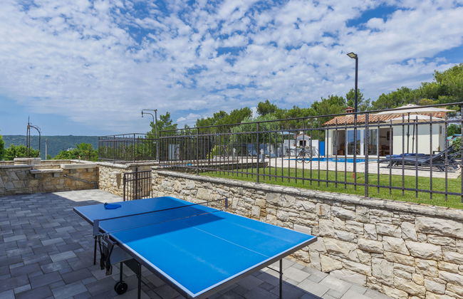 Casa de 5 quartos em Raša com piscina privada e terraço - Foto 51