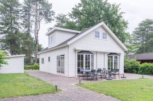 Foto 9 - Casa de 3 quartos em Brunssum com terraço e sauna