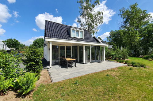 Photo 1 - Maison de 3 chambres à Otterlo avec piscine et terrasse