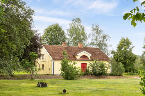 Foto 6 - Haus mit 1 Schlafzimmer in Vimmerby mit garten und terrasse