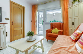 Photo 3 - 2 bedroom Apartment in Roses with garden and terrace