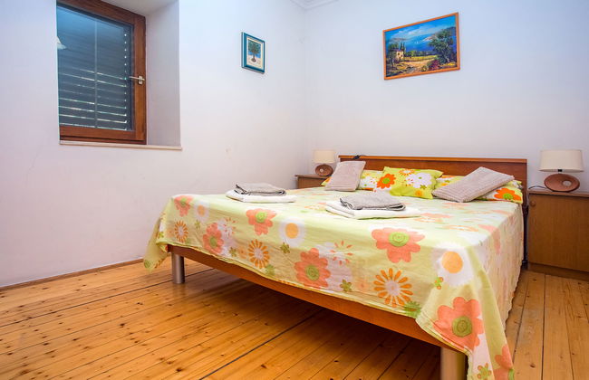 Casa de 8 quartos em Dugi Rat com piscina privada e jardim - Foto 19