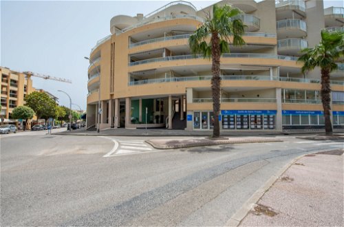 Photo 14 - 1 bedroom Apartment in Cavalaire-sur-Mer with terrace and sea view
