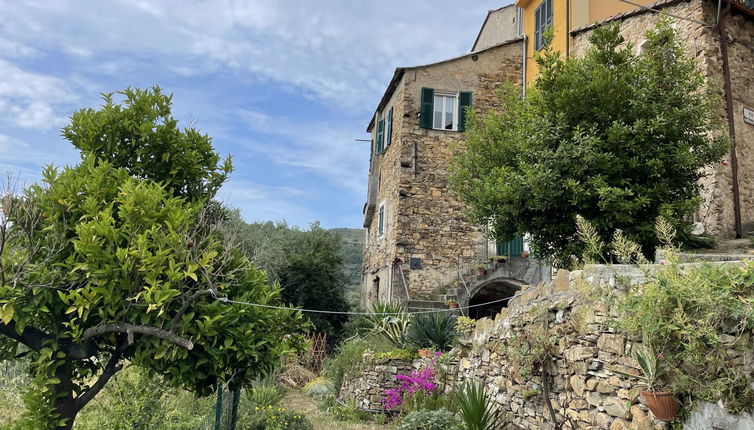 Photo 1 - Maison de 2 chambres à Imperia avec terrasse