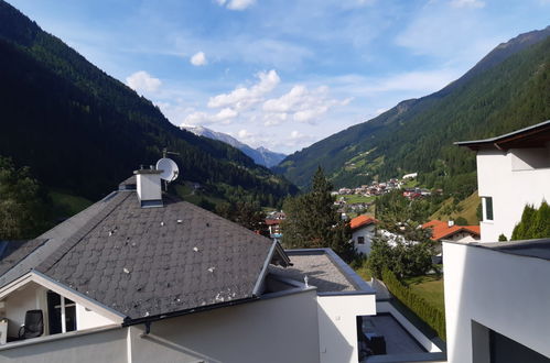 Photo 18 - 2 bedroom Apartment in See with garden and mountain view