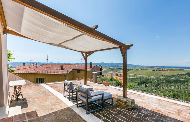 Casa de 5 quartos em Santa Luce com jardim e terraço - Foto 8
