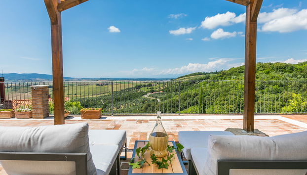 Casa de 5 quartos em Santa Luce com jardim e terraço - Foto 2