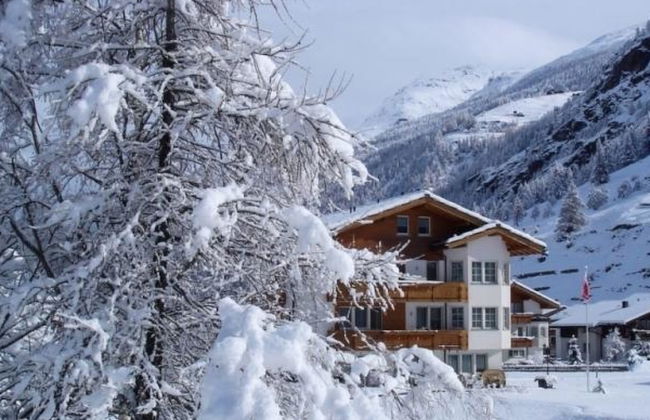 Apartamento de 2 quartos em Saas-Grund - Foto 1