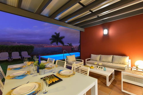 Photo 13 - 2 bedroom House in San Bartolomé de Tirajana with private pool and sea view