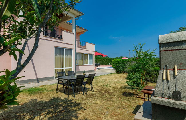 Haus mit 4 Schlafzimmern in Sveta Nedelja mit privater pool und garten - Foto 2