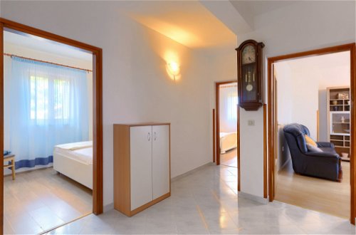 Foto 31 - Casa con 4 camere da letto a Sveta Nedelja con piscina privata e vista mare