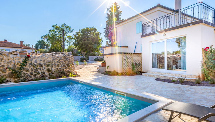 Photo 1 - 3 bedroom House in Vrbnik with private pool and terrace