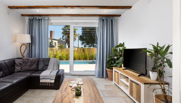 Casa con 4 camere da letto a Vrbnik con piscina privata e terrazza - Foto 3