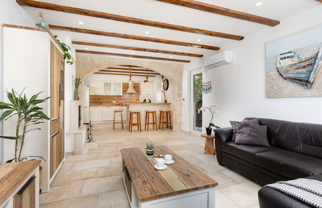 Haus mit 4 Schlafzimmern in Vrbnik mit privater pool und terrasse - Foto 6