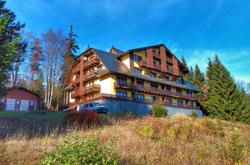 Photo 3 - Appartement de 1 chambre à Harrachov avec jardin et terrasse