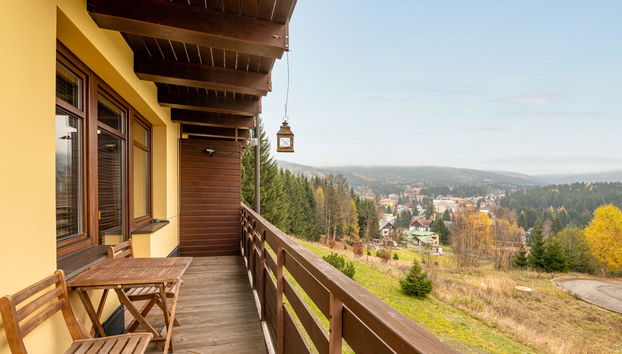 2 bedroom Apartment in Harrachov with garden and terrace - Photo 2