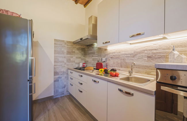 Casa de 5 quartos em Massarosa com piscina privada e jardim - Foto 9