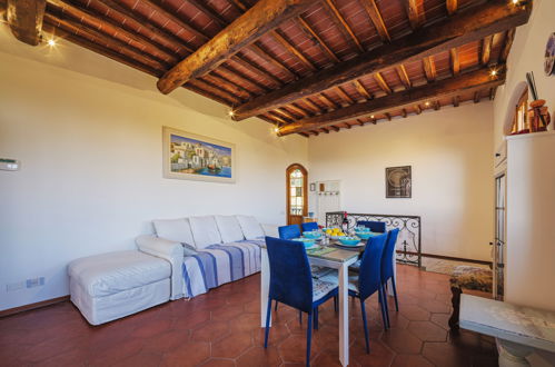 Foto 15 - Casa con 4 camere da letto a Massarosa con piscina privata e vista mare