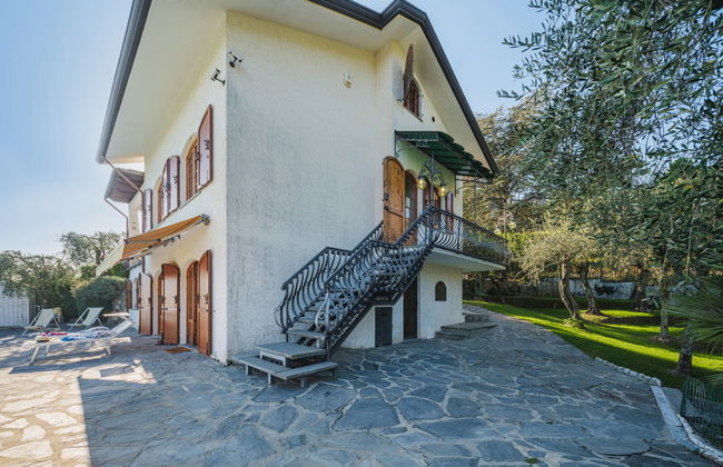 Casa de 5 quartos em Massarosa com piscina privada e jardim - Foto 42