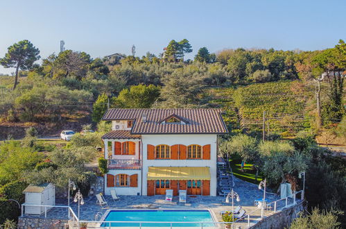 Photo 1 - Maison de 4 chambres à Massarosa avec piscine privée et vues à la mer