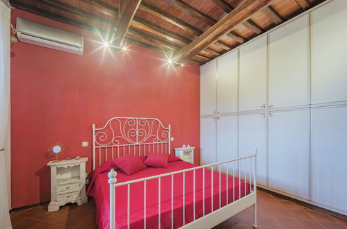 Foto 52 - Casa con 4 camere da letto a Massarosa con piscina privata e vista mare