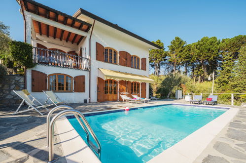 Foto 35 - Casa con 4 camere da letto a Massarosa con piscina privata e vista mare