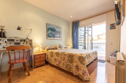 Foto 5 - Apartamento de 3 quartos em Calafell com piscina e vistas do mar