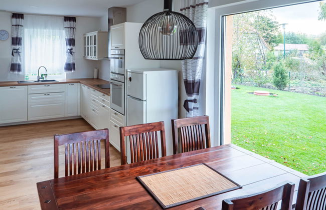 Casa de 4 quartos em Saal com jardim e terraço - Foto 11