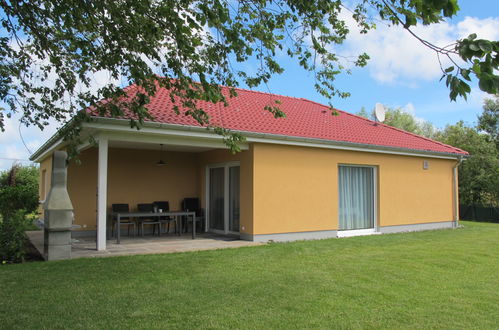 Foto 1 - Casa de 3 habitaciones en Saal con jardín y terraza