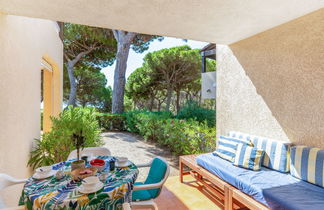 Foto 1 - Appartamento con 1 camera da letto a Sainte-Maxime con piscina e giardino