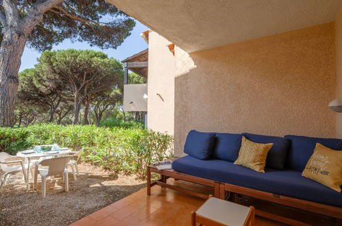 Foto 14 - Apartamento de 1 quarto em Sainte-Maxime com piscina e jardim