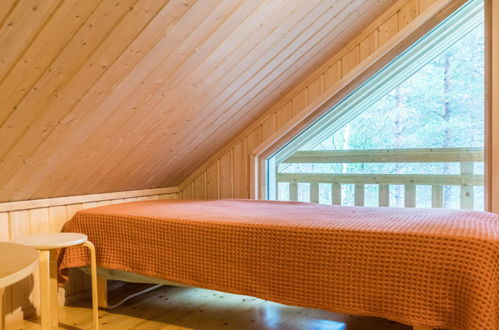 Foto 12 - Casa de 1 quarto em Pelkosenniemi com sauna e vista para a montanha