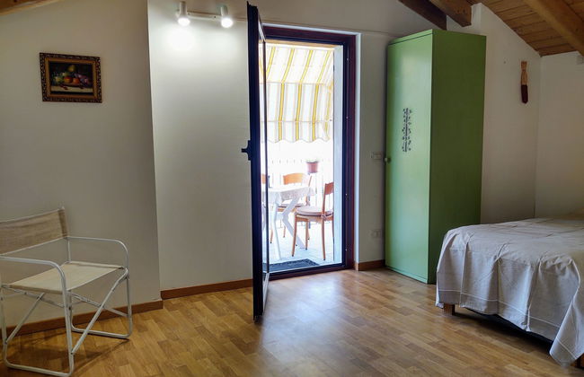 2 bedroom House in Dervio with garden - Photo 13