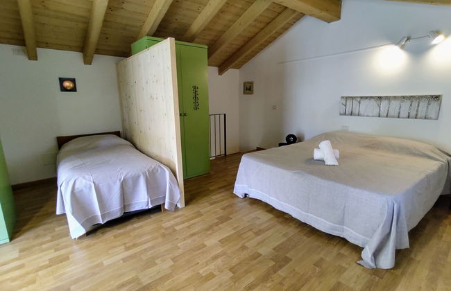 2 bedroom House in Dervio with garden - Photo 10