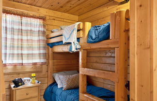 Foto 3 - Amazing Getaway: Enjoy our Cozy Log Cabins on the Chesapeake Bay