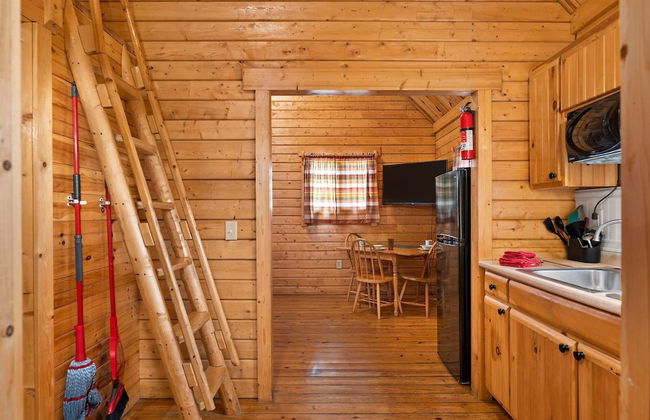 Amazing Getaway: Enjoy our Cozy Log Cabins on the Chesapeake Bay! - Foto 7