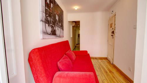 Cozy 1 Bed in the Heart of Alfama w Aircon - Foto 3