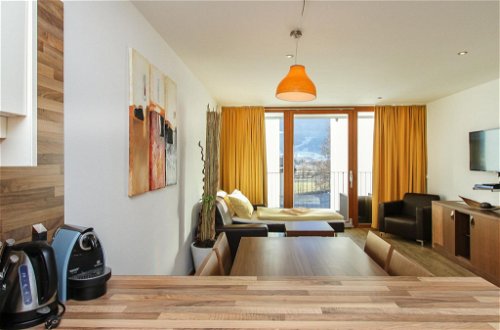 Photo 3 - 2 bedroom Apartment in Piesendorf with mountain view