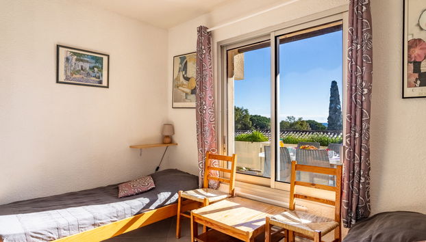 Apartment mit 2 Schlafzimmern in Le Lavandou mit schwimmbad und garten - Foto 5