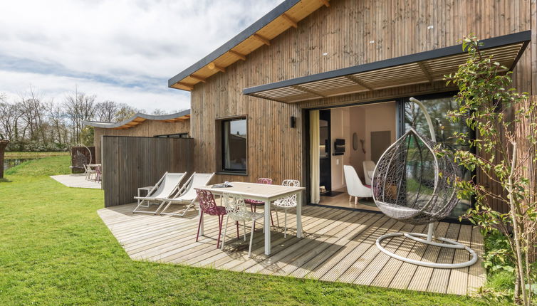 Photo 1 - Appartement de 2 chambres à Villeneuve-le-Comte avec piscine et terrasse