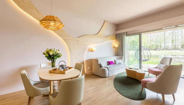 Apartamento de 2 habitaciones en Villeneuve-le-Comte con piscina y terraza - Foto 2