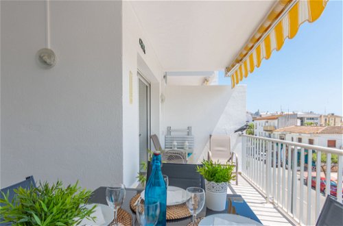Foto 19 - Appartamento con 2 camere da letto a Castelló d'Empúries con terrazza e vista mare