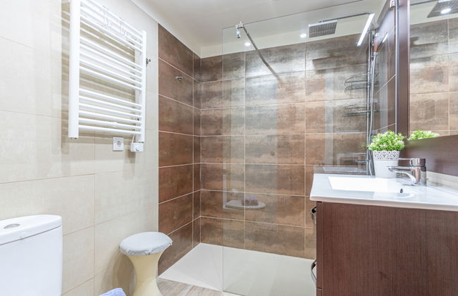 2 bedroom Apartment in Castelló d'Empúries with terrace - Photo 14