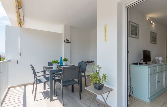 2 bedroom Apartment in Castelló d'Empúries with terrace - Photo 16